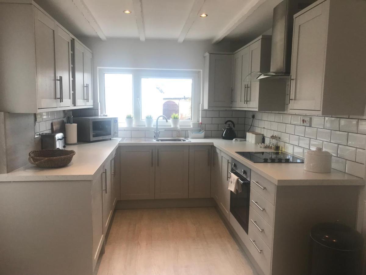 Starbuck Cottage Rudry Екстериор снимка